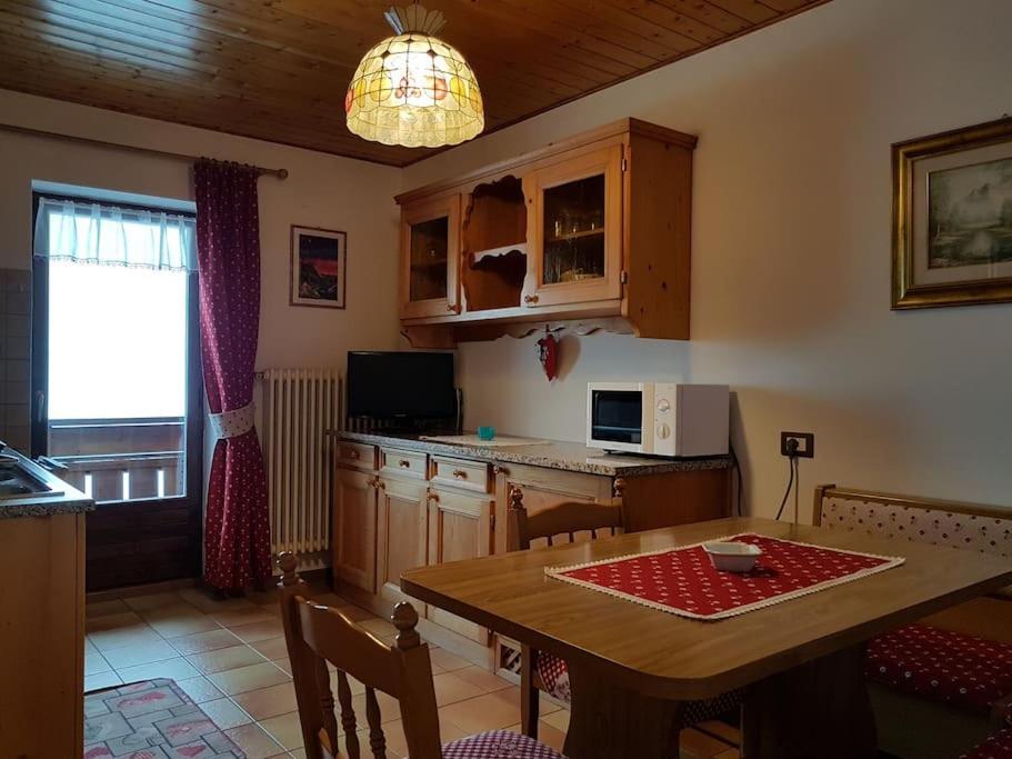 Piccola Suite Sul Civetta Colle Santa Lucia Exterior foto